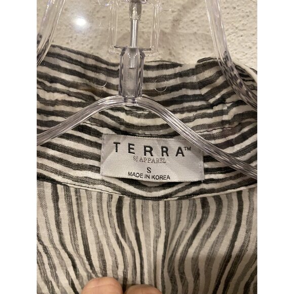 Terra Shirt Womens Small Black White Striped Button Up Lightweight Tencel Rayon - Picture 3 of 7